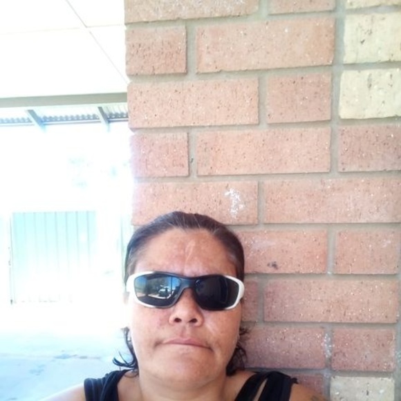 Meet your Posher, Suzette - Picture 1 of 1